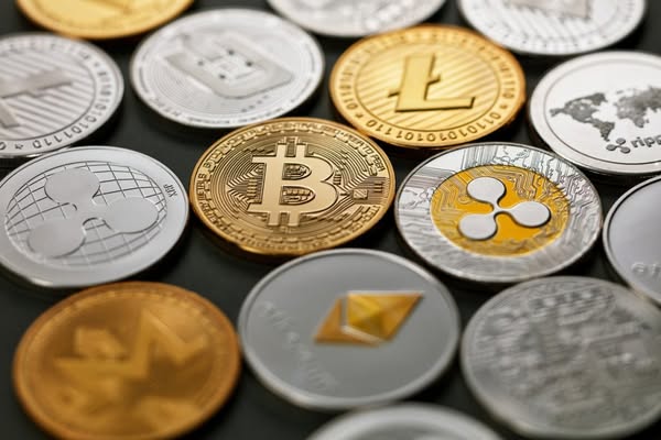 Popular volatility