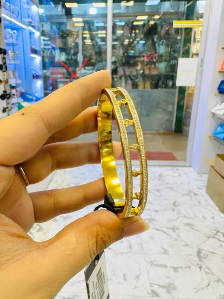 Shop Accessories