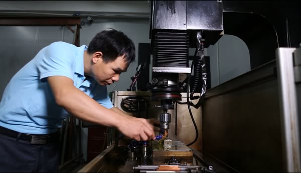 Precise withstand