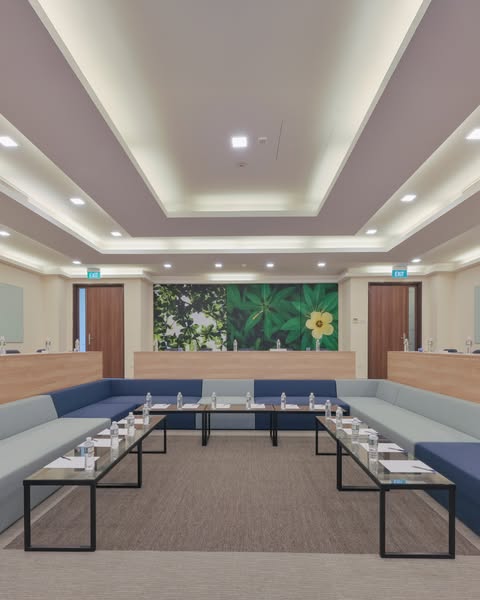 Exclusive meeting