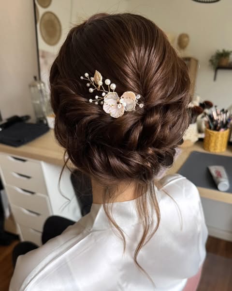 Elegant um