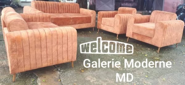 Modern welcome