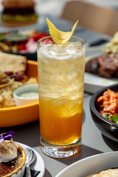 Sleek brunch