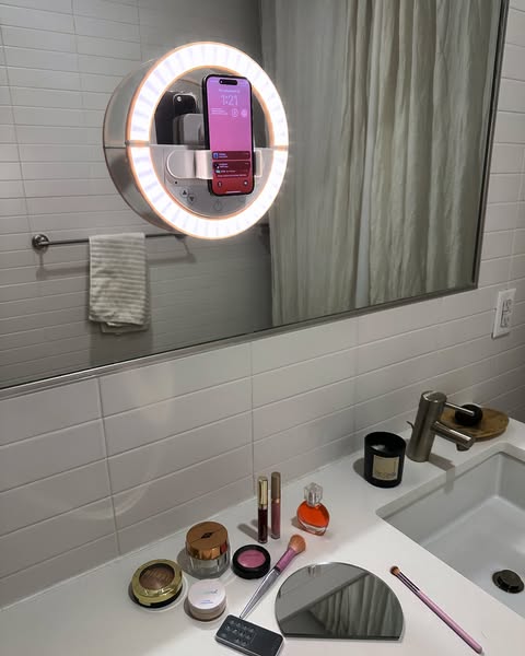 Perfect compact