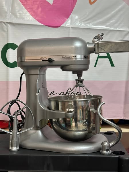 Shop Kitchen