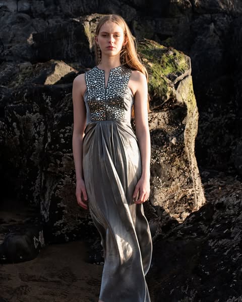 Shop for women's fashion