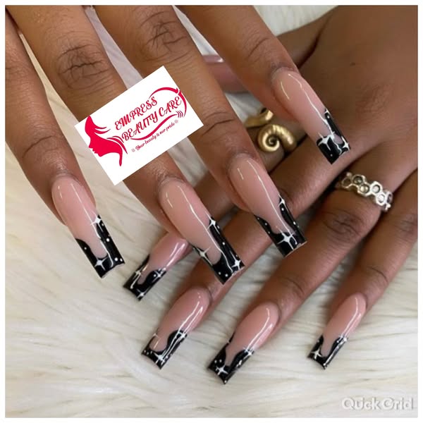 Trendy manicure
