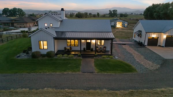 Stunning farmhouse