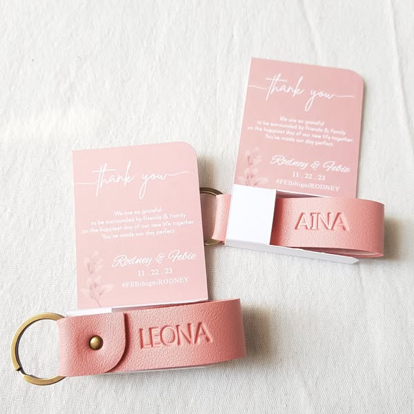 Wedding favors and gifts