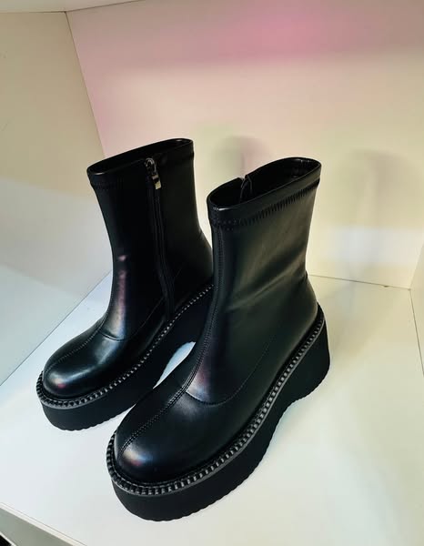 Shop for women's fashion