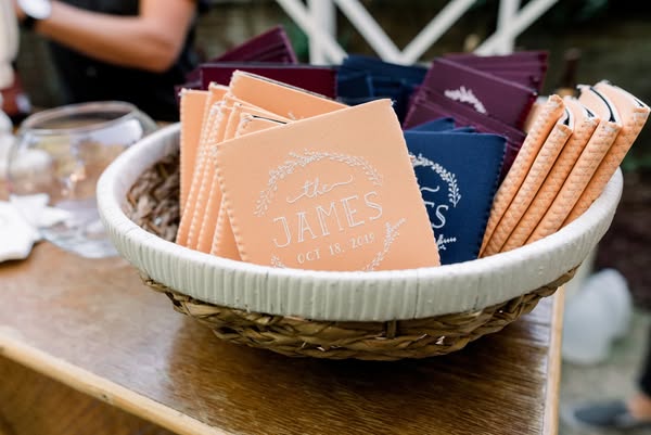 Wedding favors and gifts