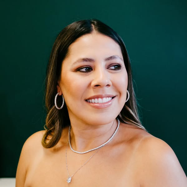 Effortless pendant