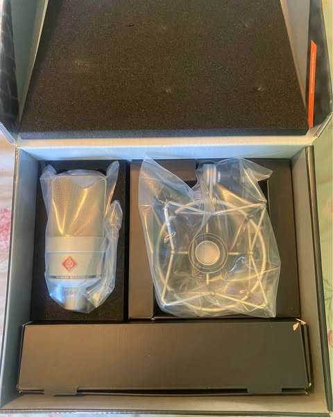 Neumann TLM 103