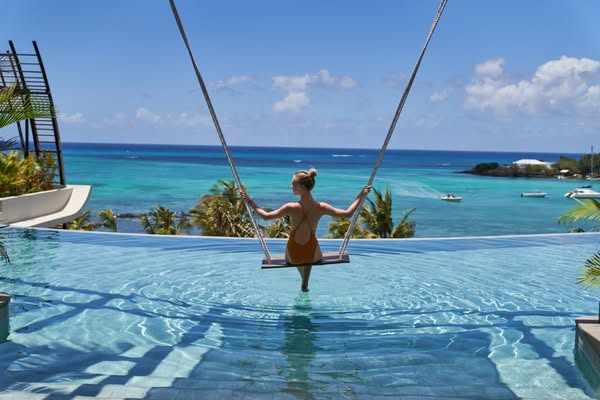 Extraordinary resort