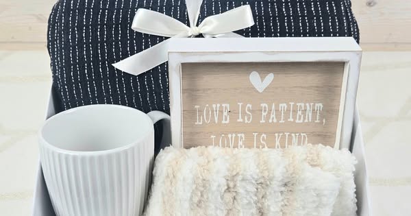 Shop for wedding favors