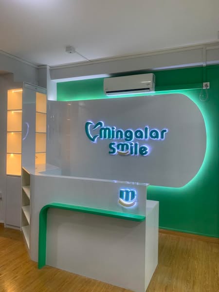 Shop for office furniture