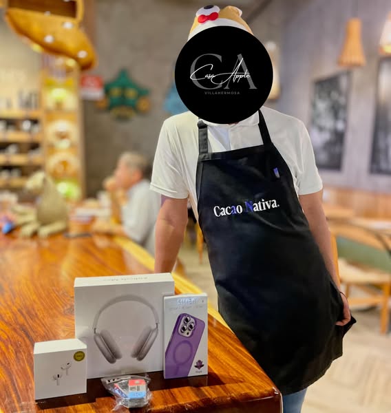 Wallet with Bluetooth