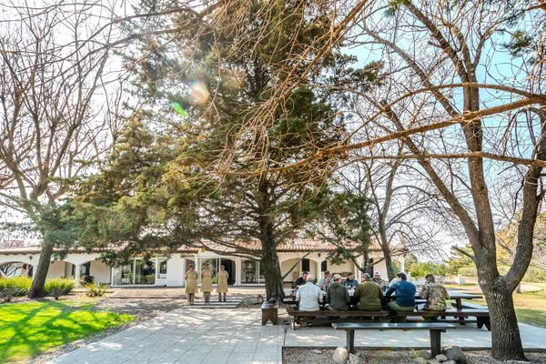 Exceptional lodge