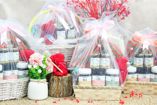 Shop for corporate gifts