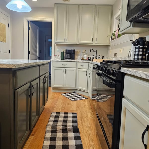 Shop Kitchen