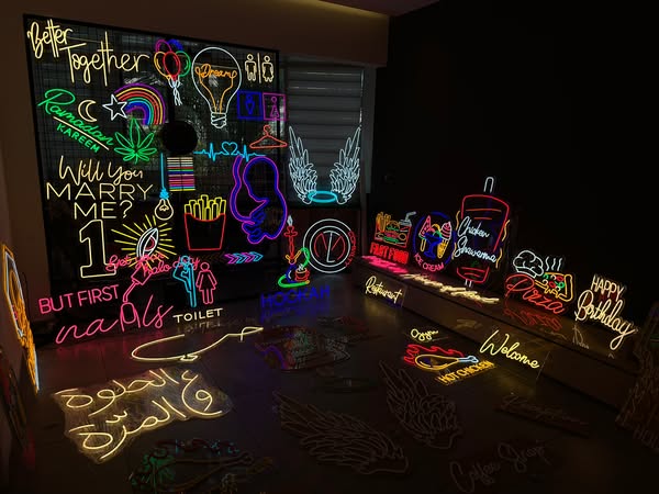 Quality neon