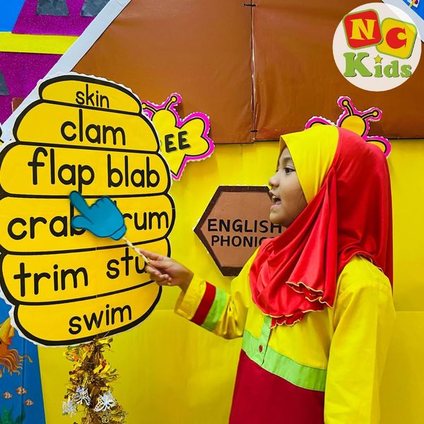 Stationery & Gift Wrapping Supplies