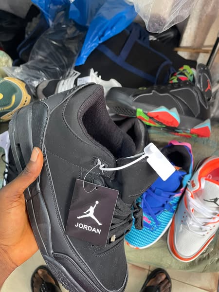 Clothing, Shoes & Accessories