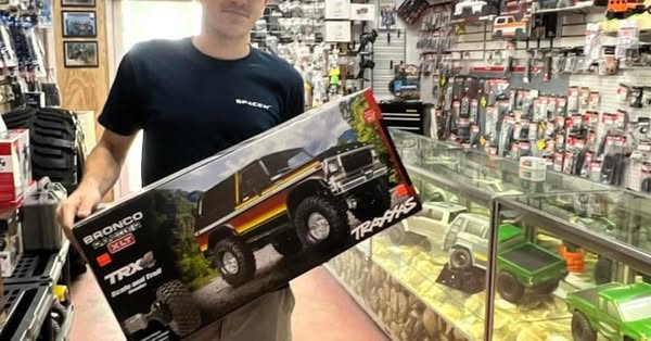 Popular axial