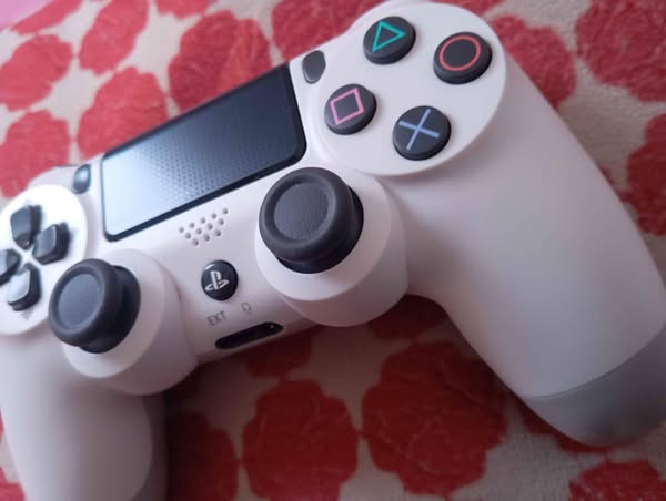 PlayStation 4
