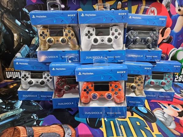 PlayStation DualShock 4 Wireless Controller