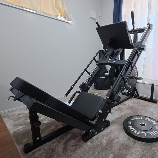 Leg Press Machine
